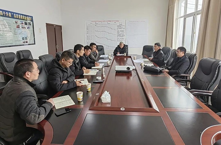龙8头号玩家(国际)官方网站（煤化）集团党委委员、副总经理缪和星一行到云南东源罗平东城煤矿有限公司督导调研