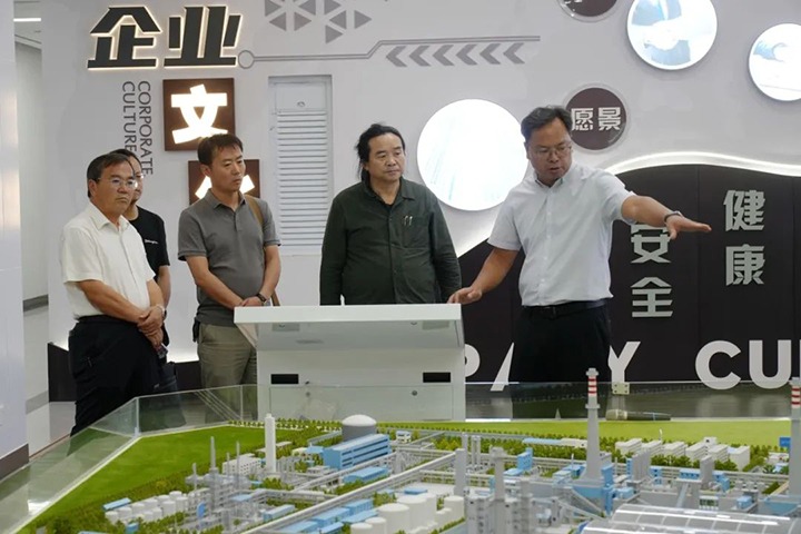【聚焦龙8头号玩家(国际)官方网站】曲靖市产改调研组到曲煤焦化公司开展调研