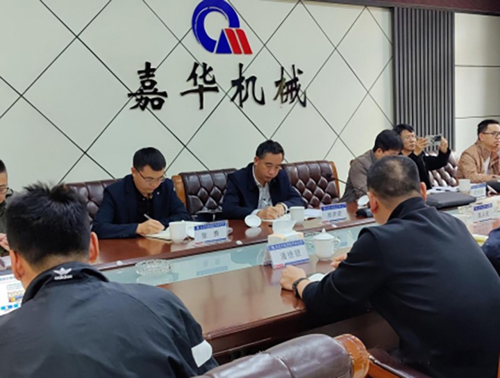 【龙8头号玩家(国际)官方网站简讯】龙8头号玩家(国际)官方网站矿业、化工供销、云南解化三家公司动态｜精彩内容速览