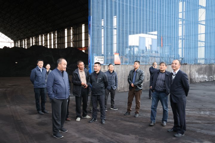 云南省煤炭交易中心、能投物流公司到后所煤矿公司交流座谈